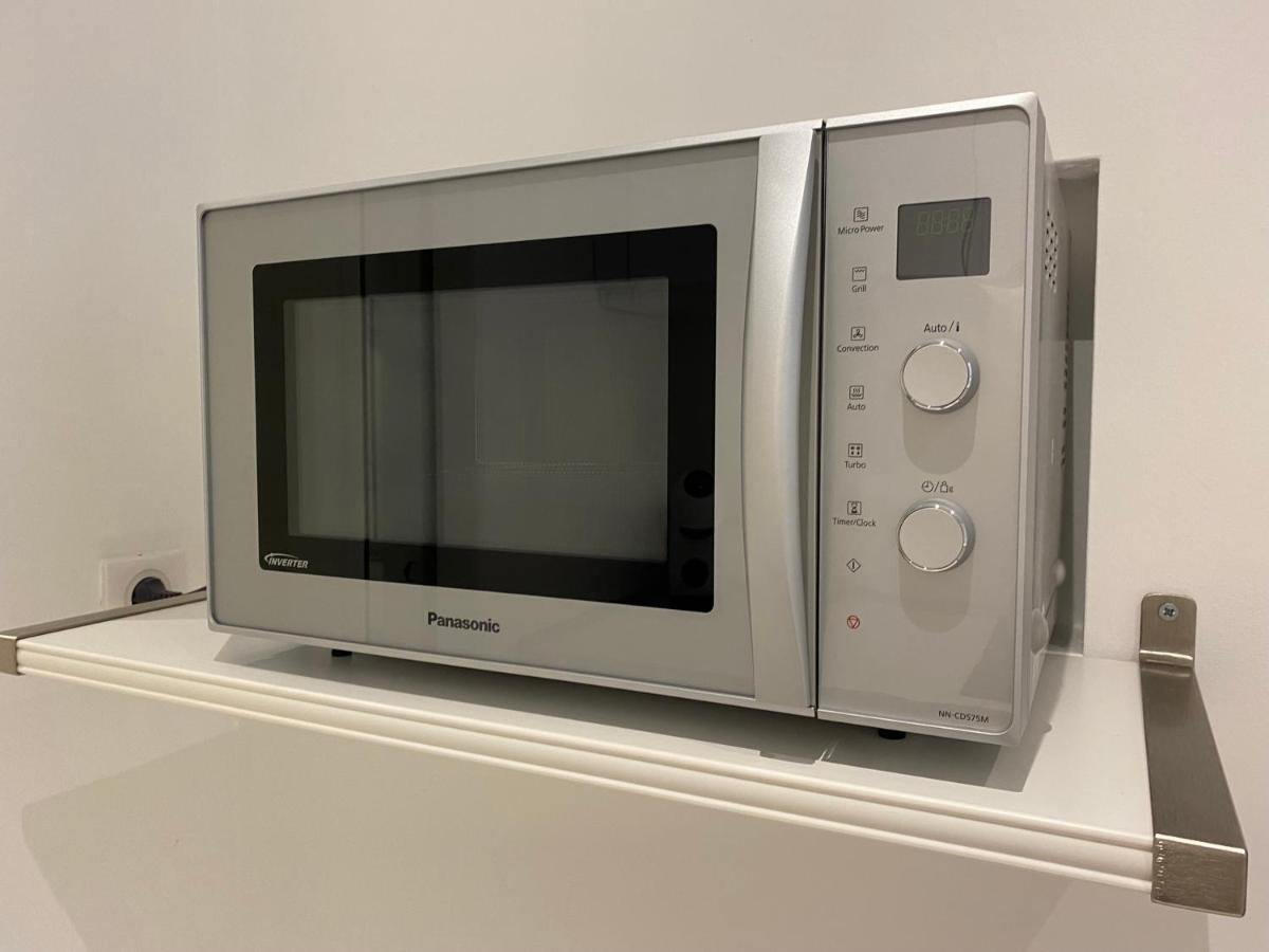 Hello 2 Pieces “Renove Et Climatise “ Vieil Antibes Apartment Bagian luar foto
